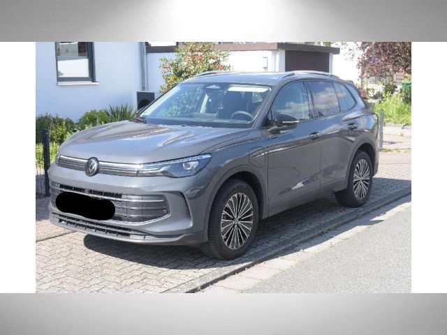 Fahrzeugabbildung Volkswagen Tiguan ENERGY 1.5TSI eHybrid DSG LED 360°HUD AHK