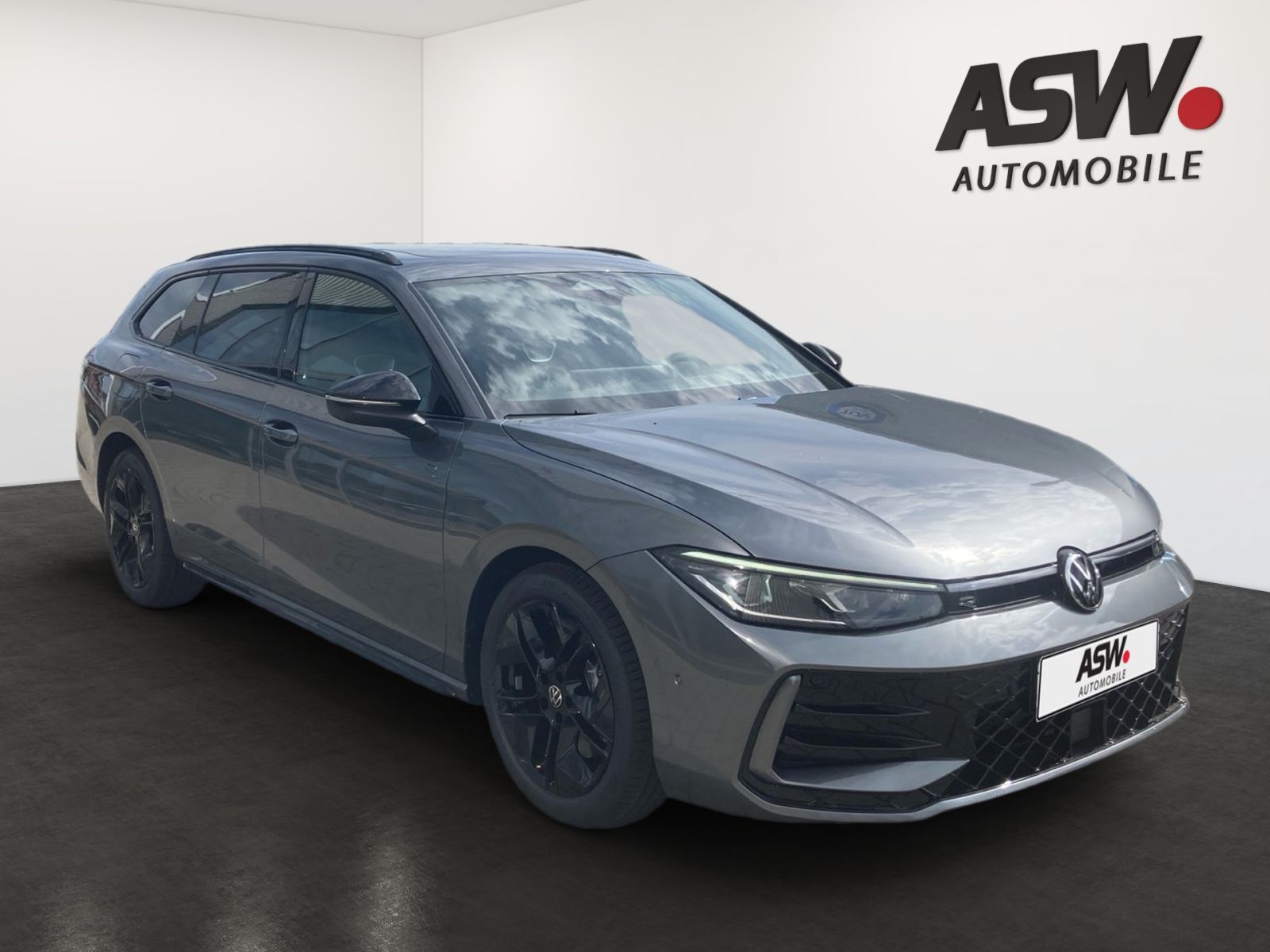 Fahrzeugabbildung Volkswagen Passat R-Line 2,0 l TDI SCR 4MOTION 142 kW (193