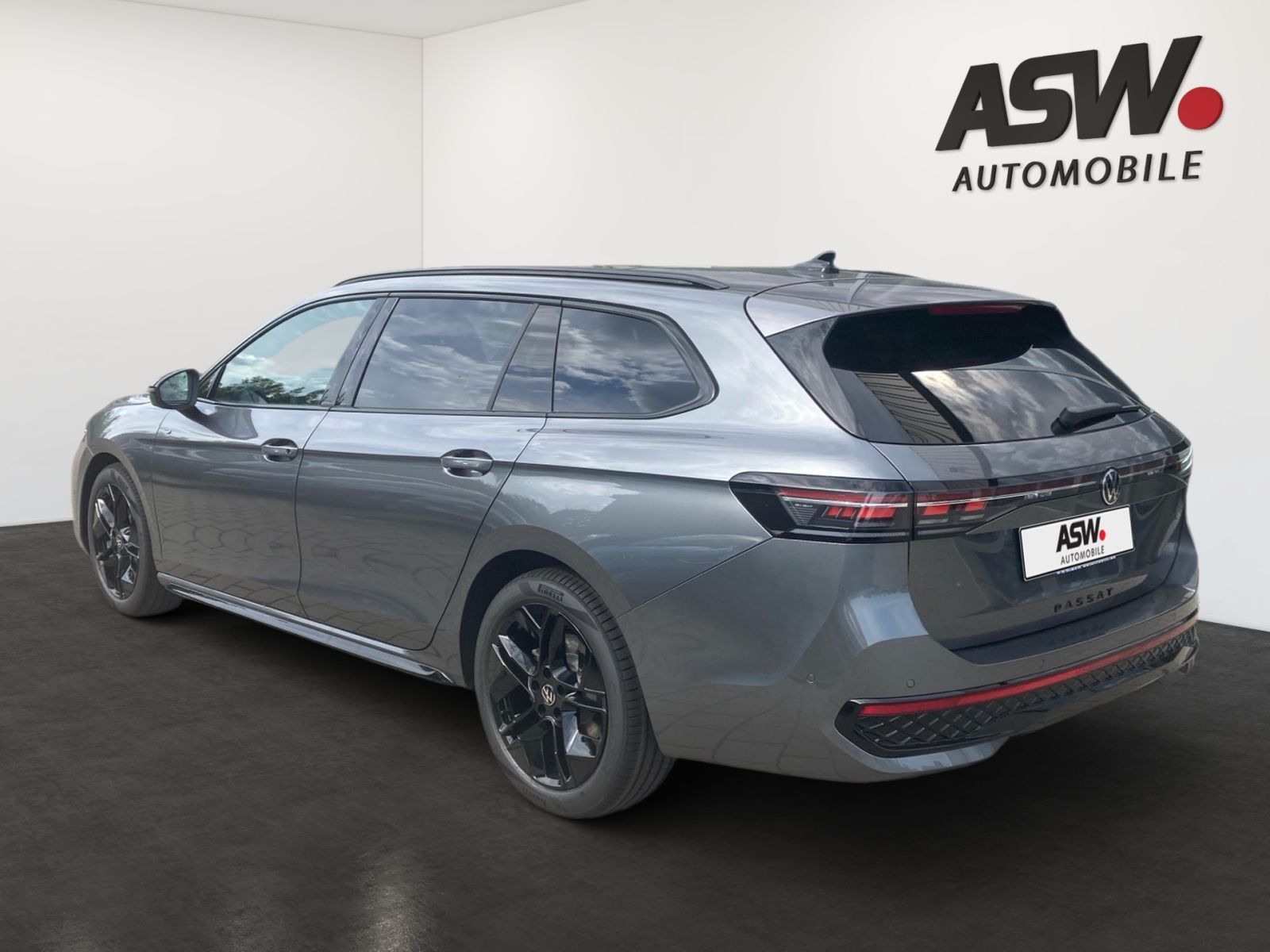 Fahrzeugabbildung Volkswagen Passat R-Line 2,0 l TDI SCR 4MOTION 142 kW (193
