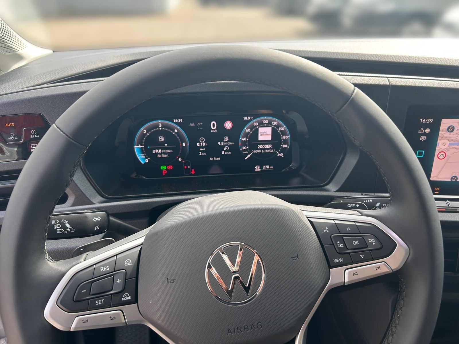 Fahrzeugabbildung Volkswagen Caddy Cargo Maxi 2.0 TDI AHK GJR NAVI
