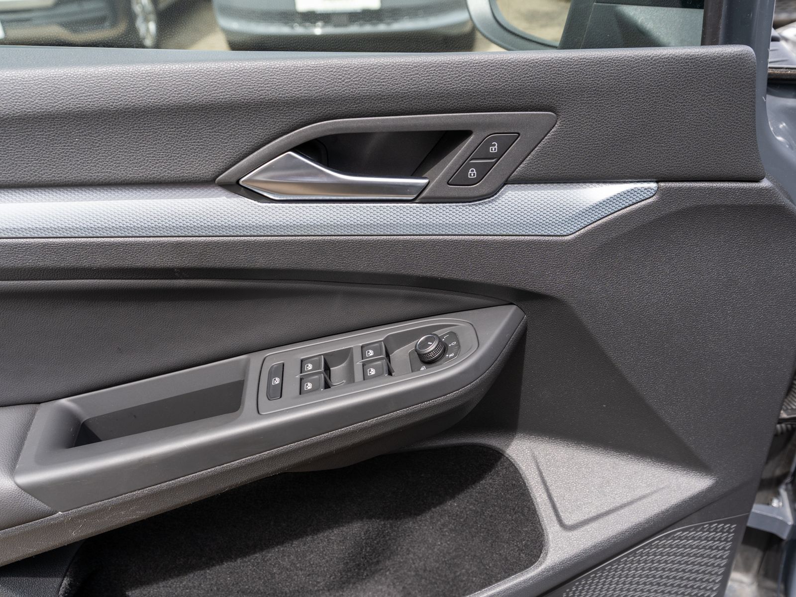 Fahrzeugabbildung Volkswagen Golf Variant Goal 2.0 TDI DSG LED Navi 360° AHK