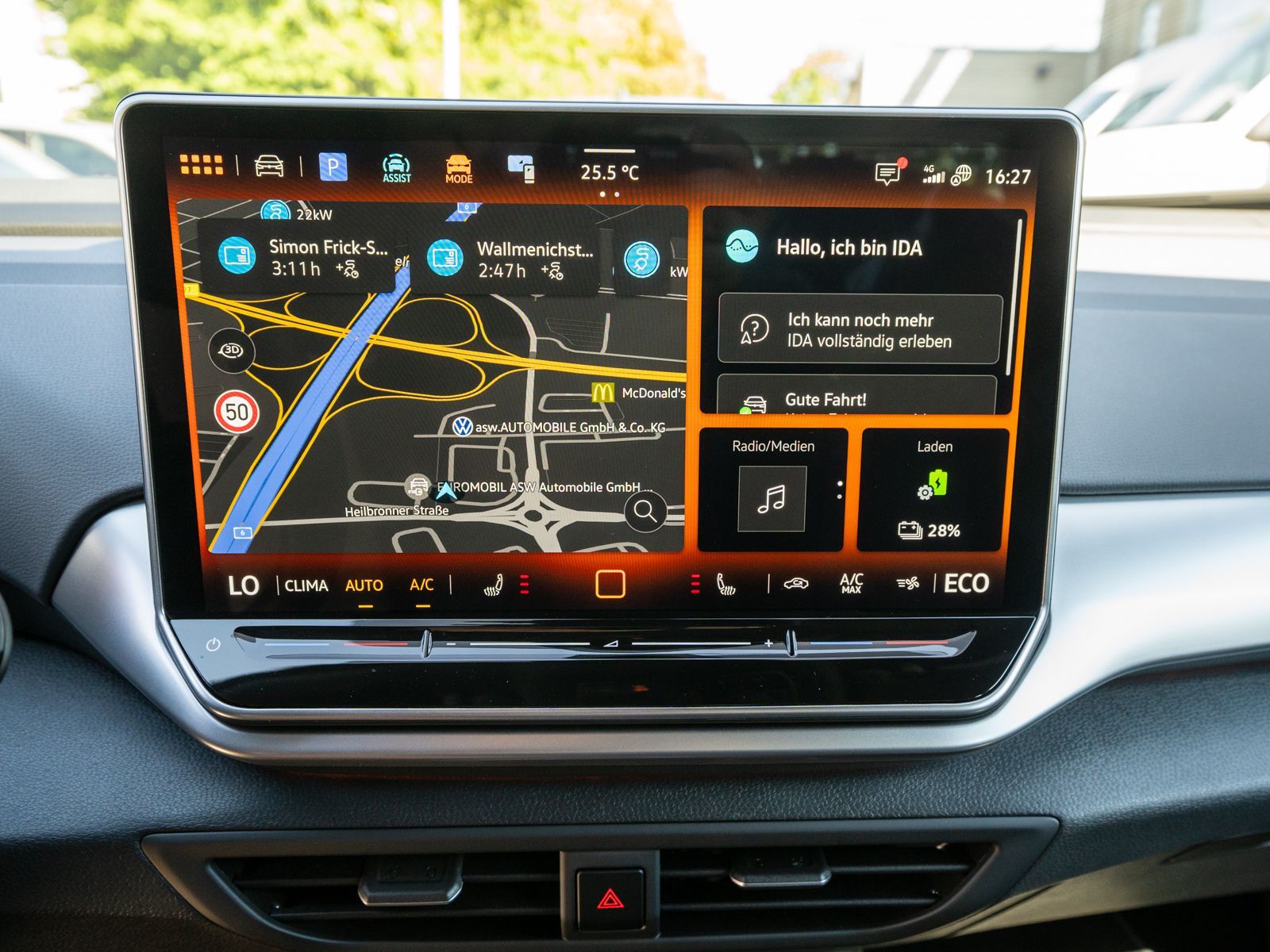Fahrzeugabbildung Volkswagen ID.4 Pro 4Motion LED Navi WäPu RFK ACC Stdhz AHK