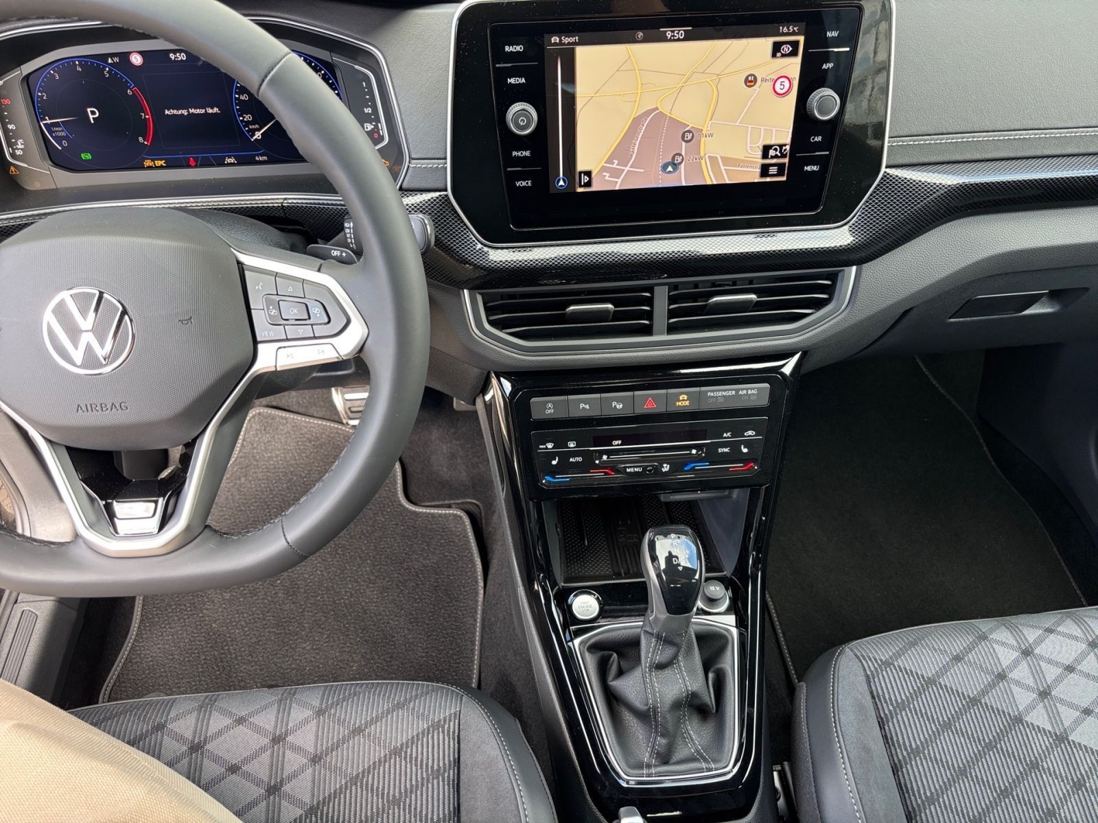 Fahrzeugabbildung Volkswagen T-Cross R-Line 1.0 l TSI 85 kW (116 PS) 7-Gang-D