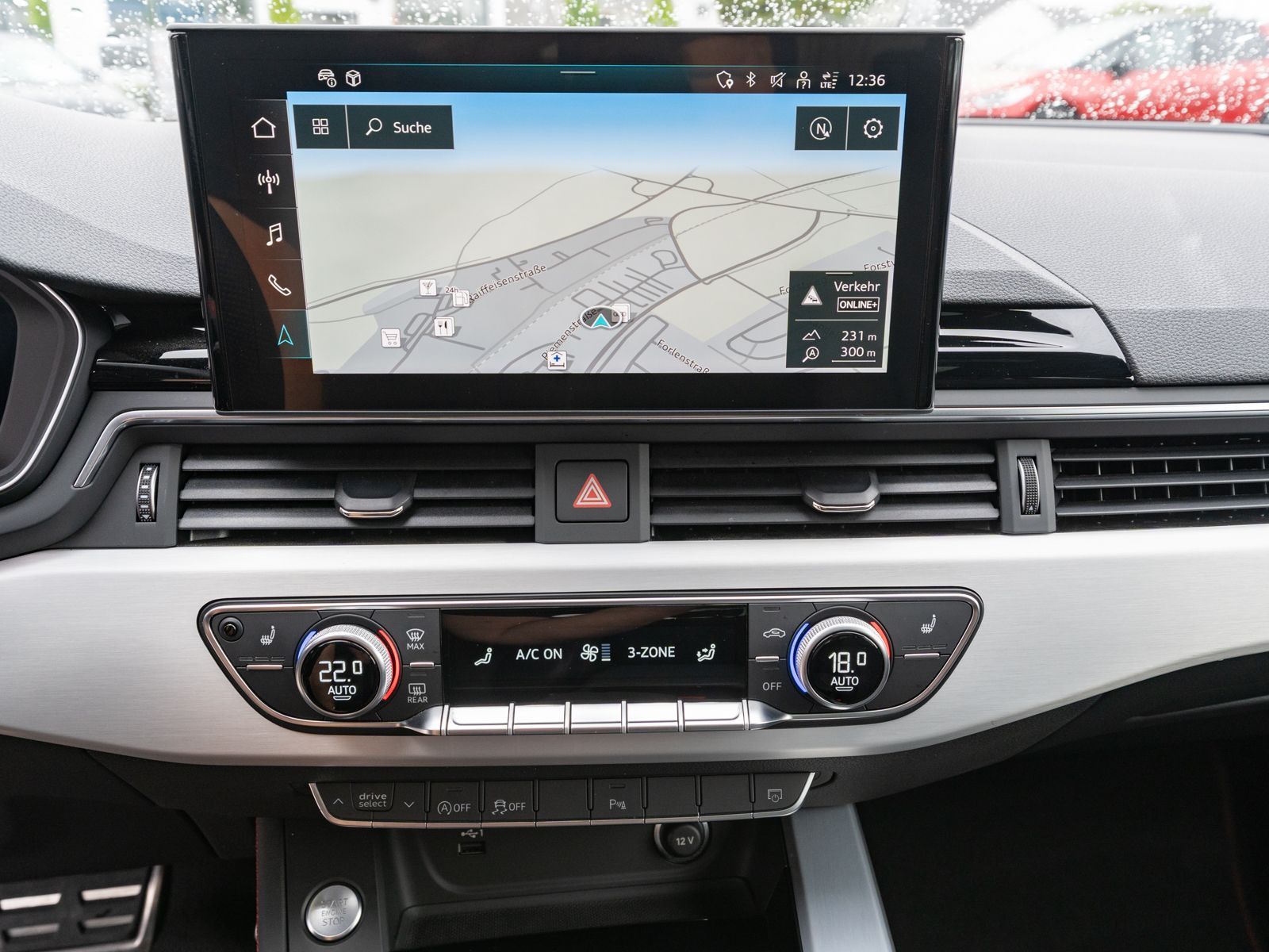 Fahrzeugabbildung Audi A4 Avant S line 40TDI NAVI MATRIX PANO RFK VC
