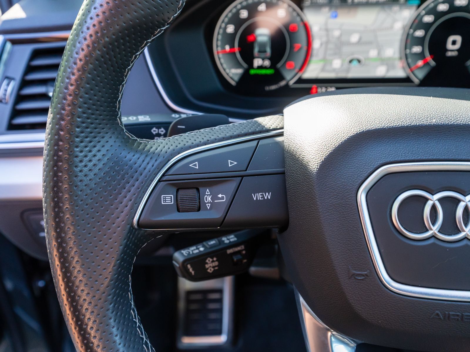 Fahrzeugabbildung Audi Q5 Sportback S line 40TFSI quattro NAVI MATRIX V