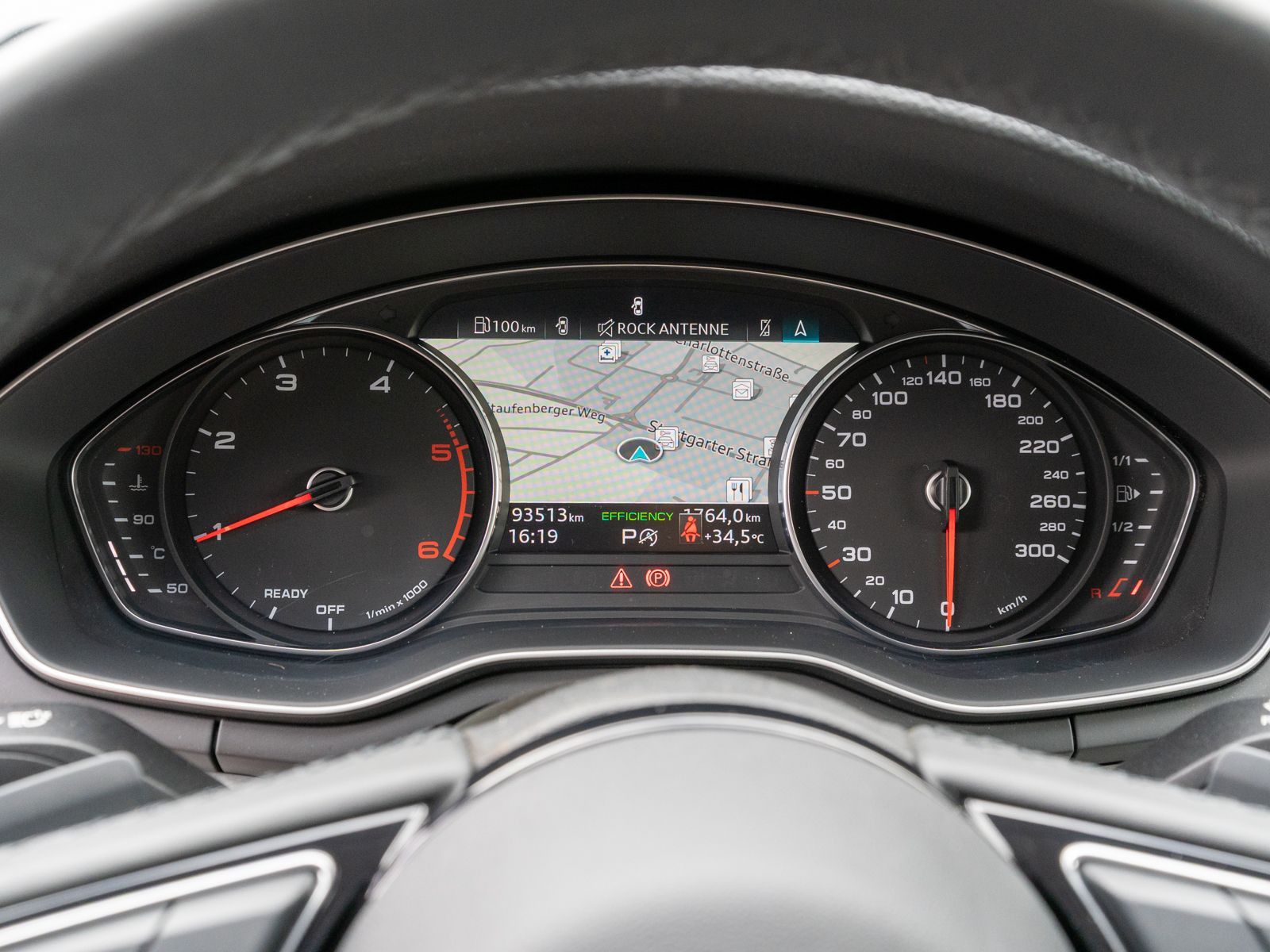 Fahrzeugabbildung Audi A4 Avant 40TDI NAVI LED AHK HUD RFK SHZ GRA