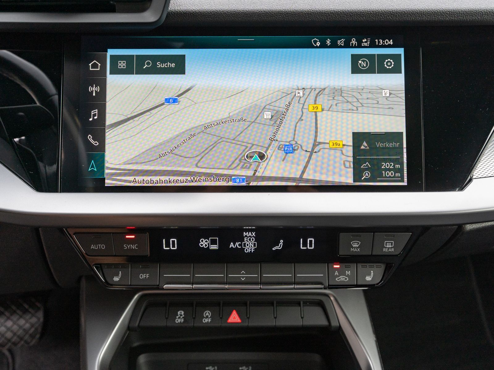 Fahrzeugabbildung Audi A3 Sportback advanced 40TFSI quattr NAVI LED AHK