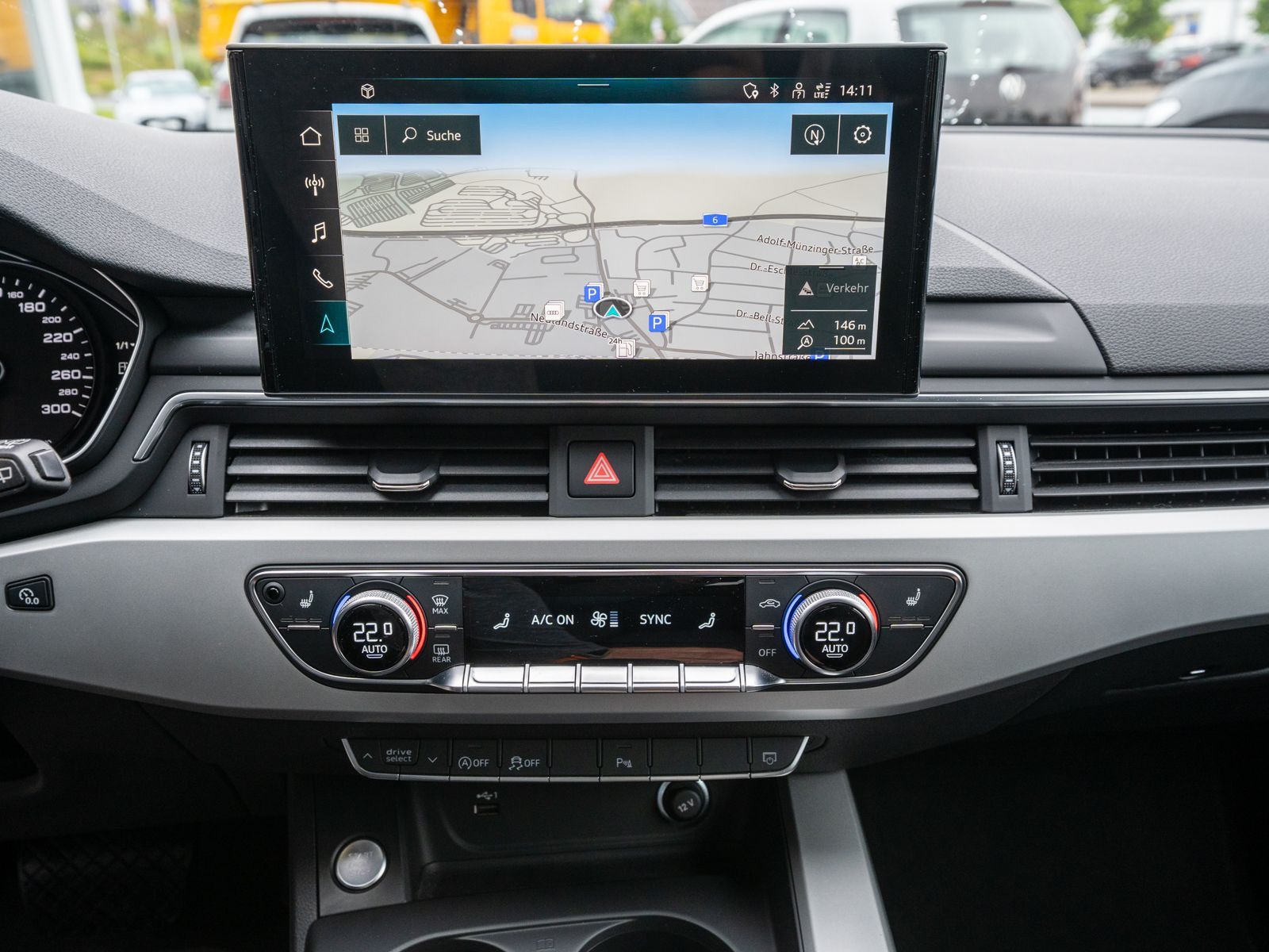 Fahrzeugabbildung Audi A4 Avant advanced 40TDI NAVI LED RFK AHK GRA SHZ
