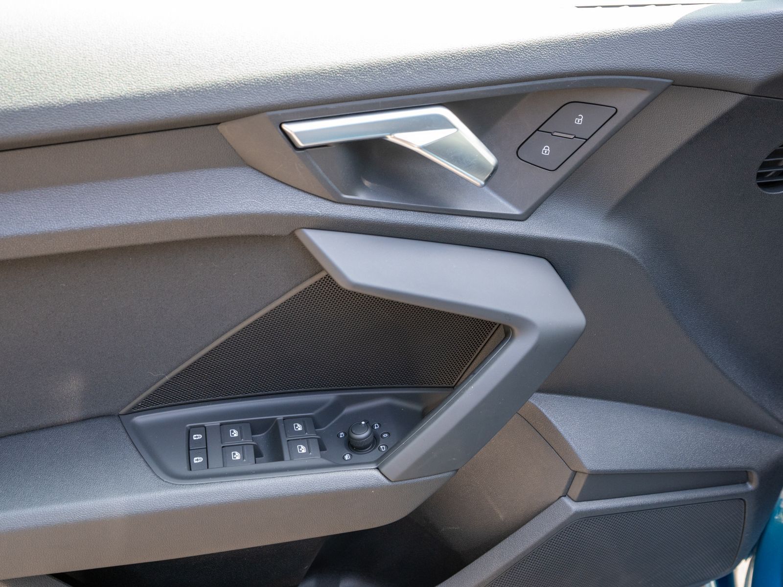 Fahrzeugabbildung Audi A3 Sportback Advanced 35TDI S troni LED Navi RFK