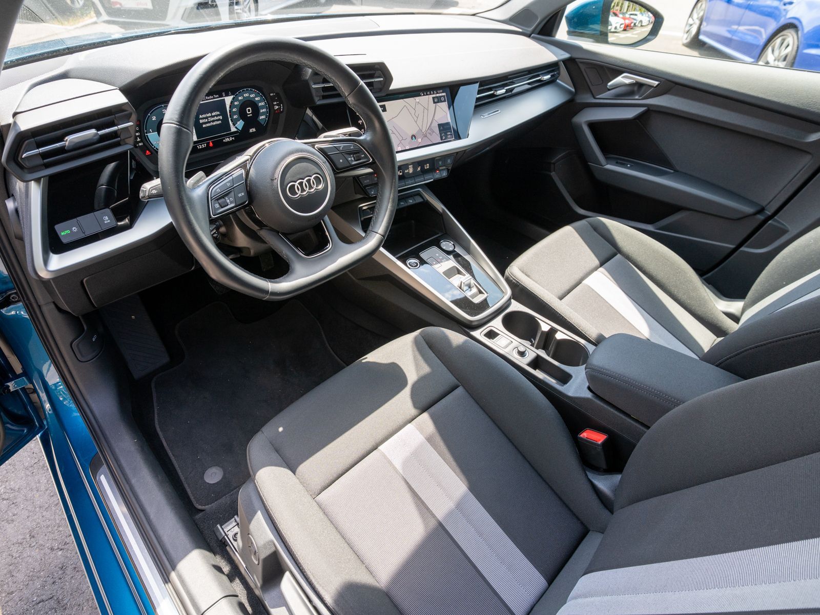 Fahrzeugabbildung Audi A3 Sportback Advanced 35TDI S troni LED Navi RFK