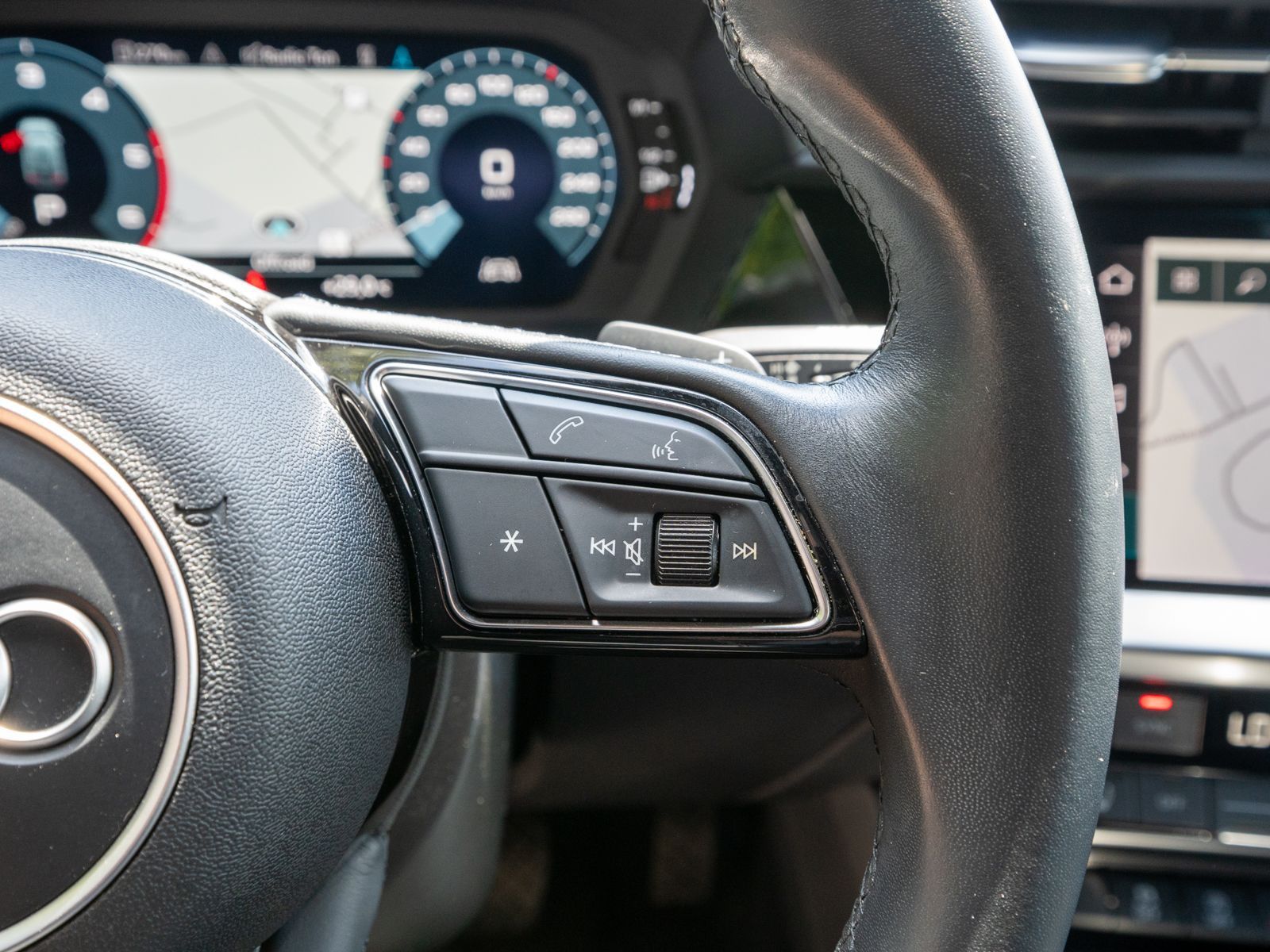 Fahrzeugabbildung Audi A3 Sportback Advanced 35TDI S troni LED Navi RFK