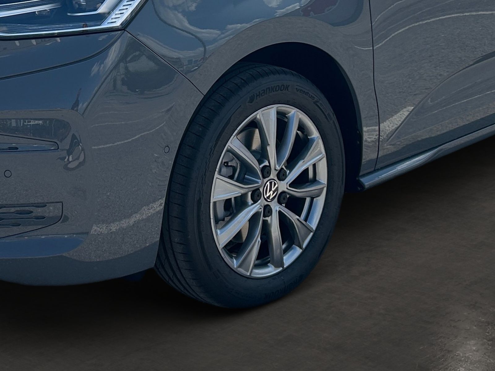 Fahrzeugabbildung Volkswagen Multivan ENERGY 1.5 eHybrid 4MOT. AHK LED-Matrix