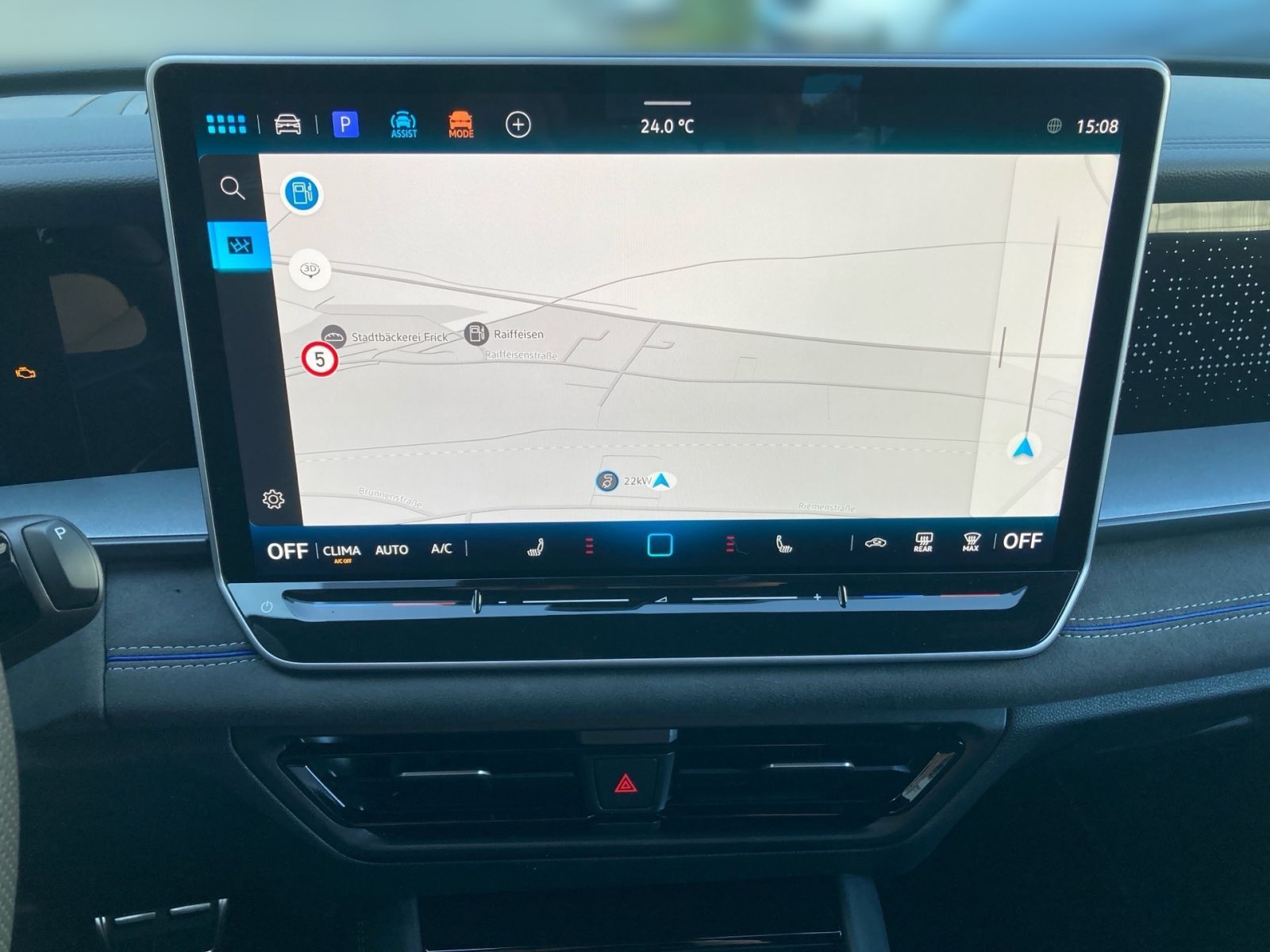 Fahrzeugabbildung Volkswagen Tayron R-Line 2,0 TSI 4MOTION DSG AHK PANO 360°K