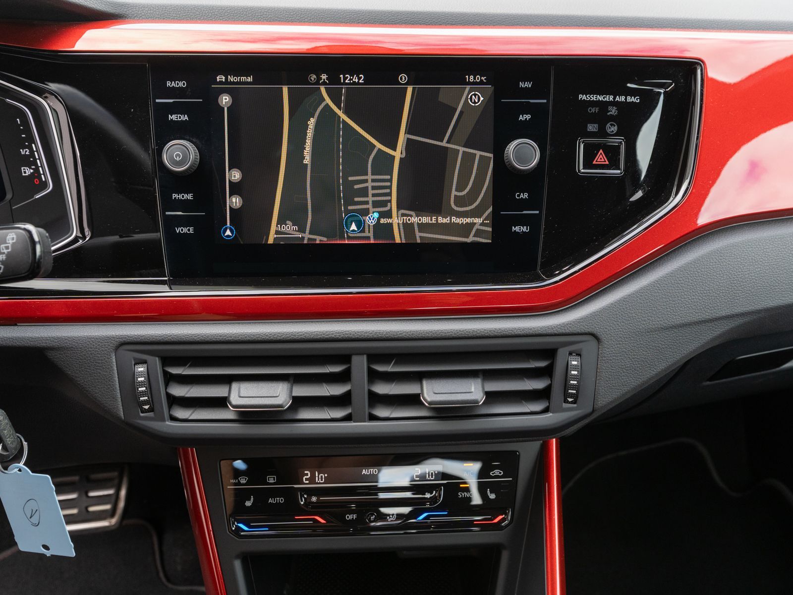 Fahrzeugabbildung Volkswagen Polo GTI 2.0 TSI DSG MATRIX Navi KLIMA SHZ RFK