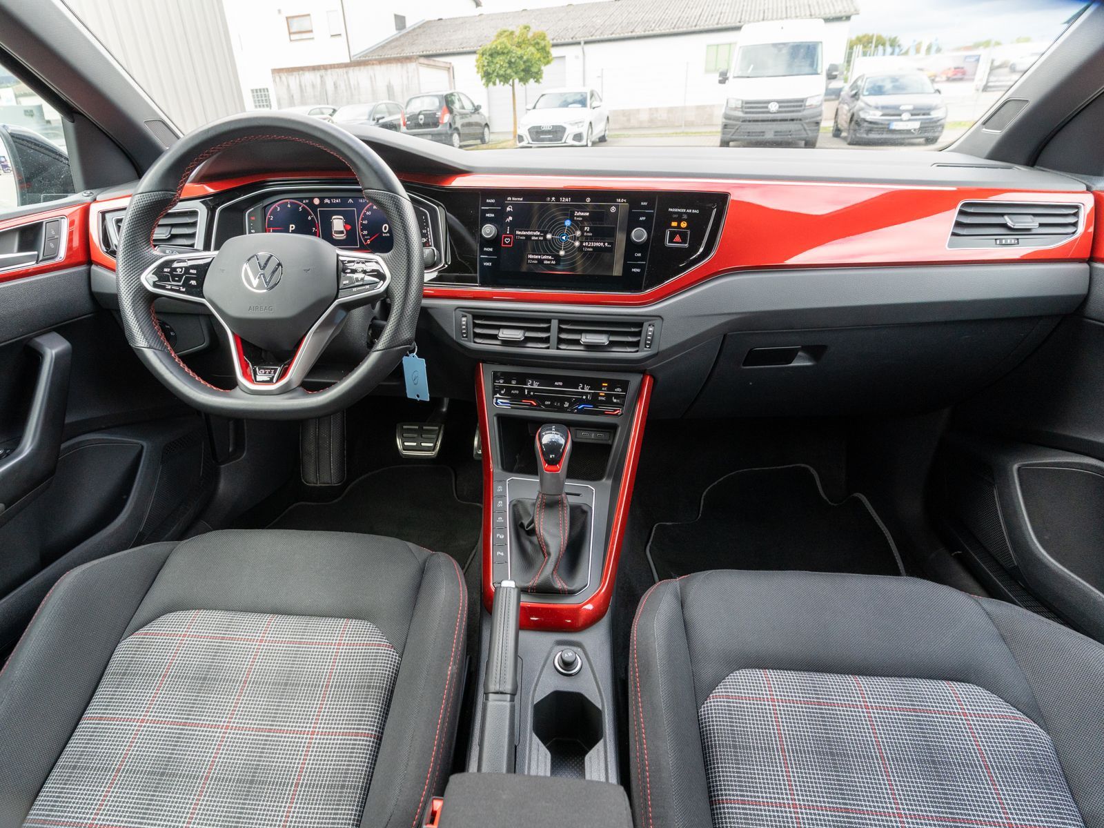 Fahrzeugabbildung Volkswagen Polo GTI 2.0 TSI DSG MATRIX Navi KLIMA SHZ RFK