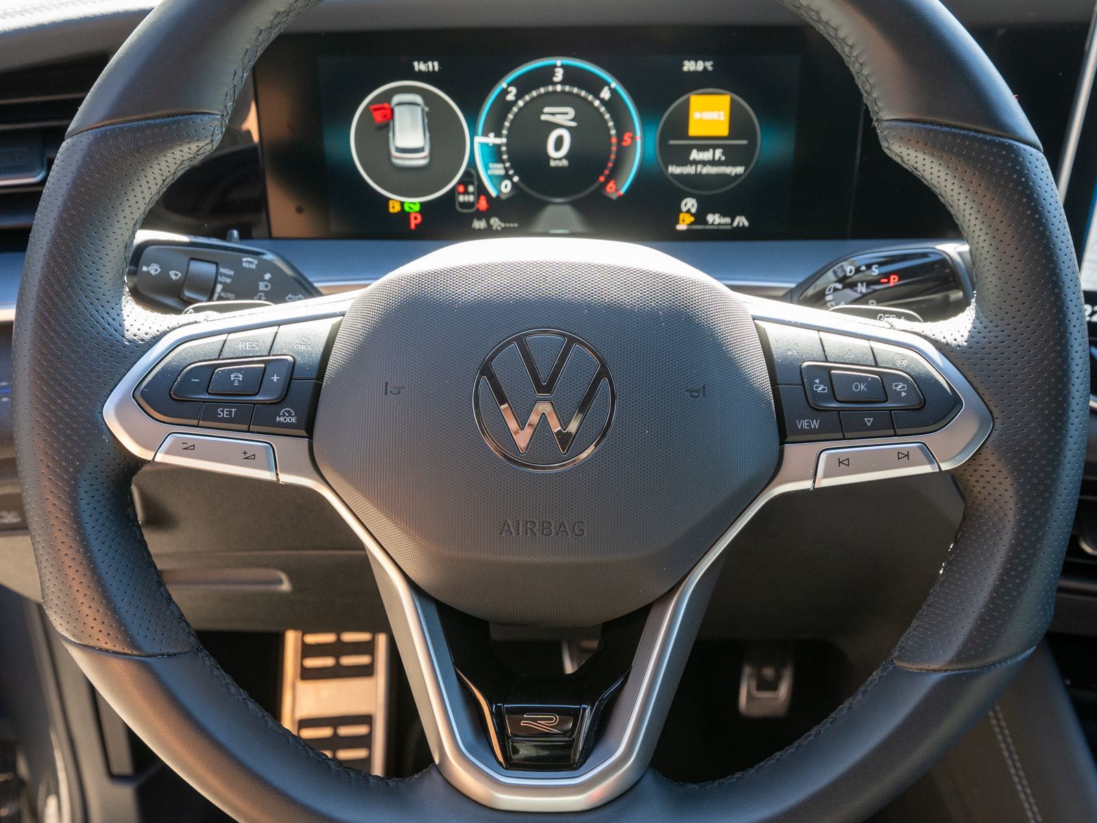 Fahrzeugabbildung Volkswagen Tayron R-Line 2.0 TDI MATRIX Navi 360° ACC AHK