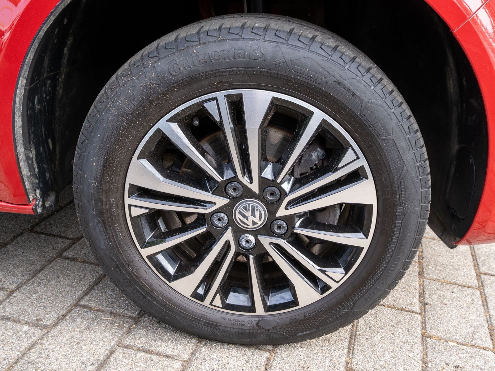 Fahrzeugabbildung Volkswagen T6.1 California Beach 2.0TDI DSG LED Navi ZU HEI