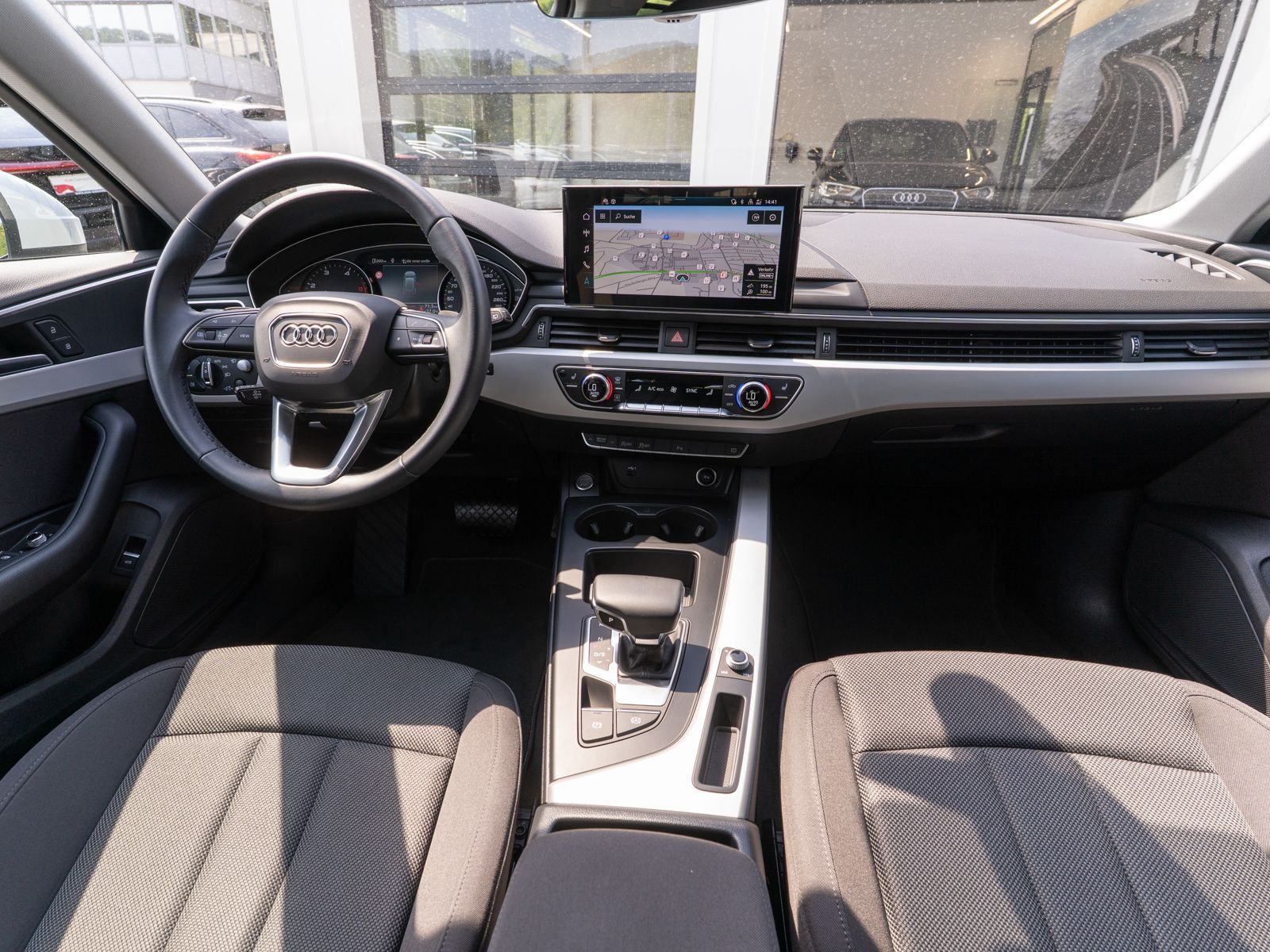 Fahrzeugabbildung Audi A4 Avant 40TDI Stronic LED Navi RFK ACC SHZ AHK