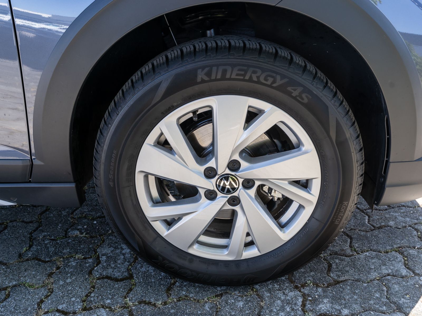 Fahrzeugabbildung Volkswagen Taigo Life 1.0 TSI DSG LED Navi RFK PDC SHZ AHK