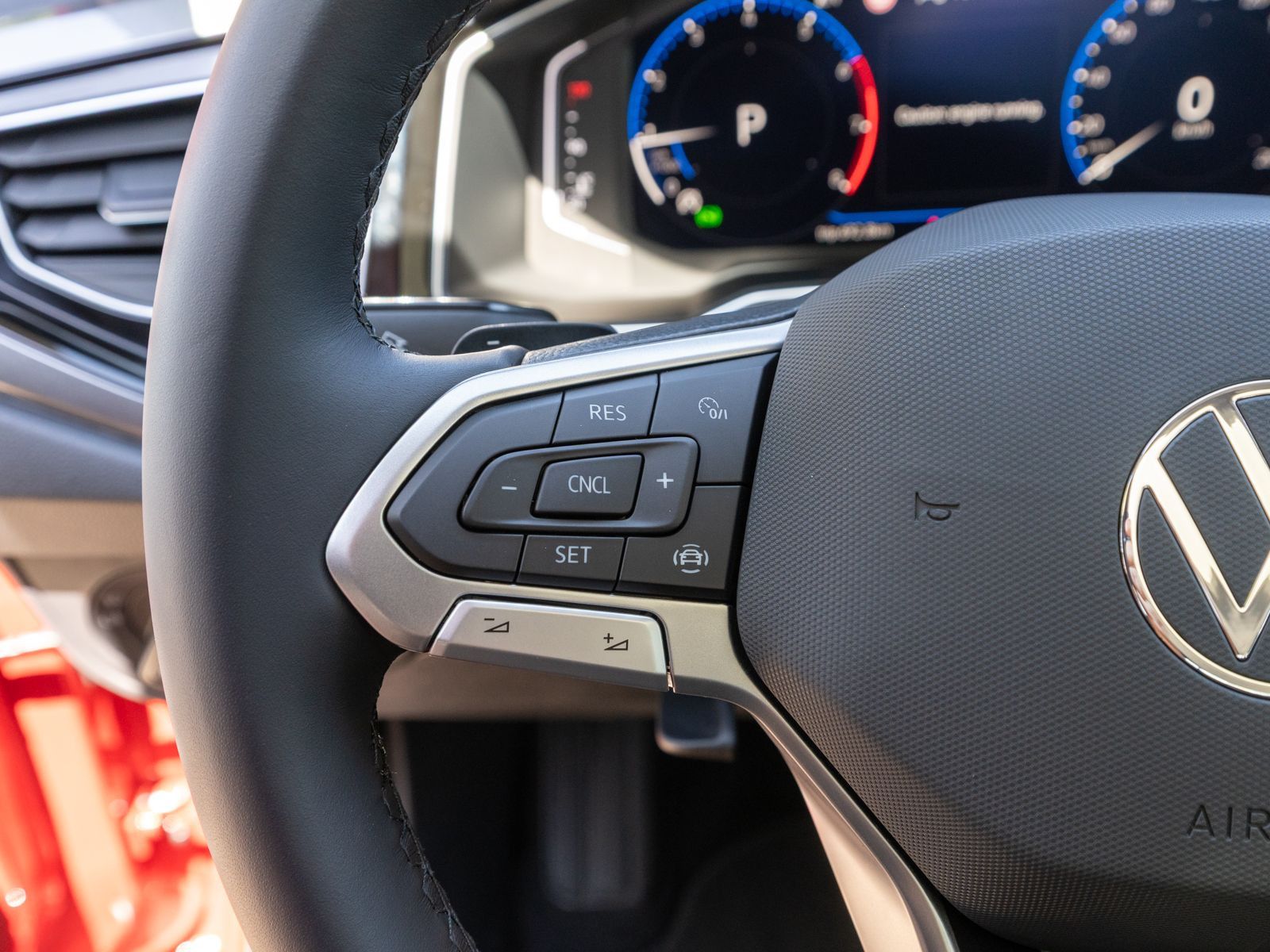 Fahrzeugabbildung Volkswagen Taigo Style 1.5 TSI DSG LED Navi PDC SHZ PANO