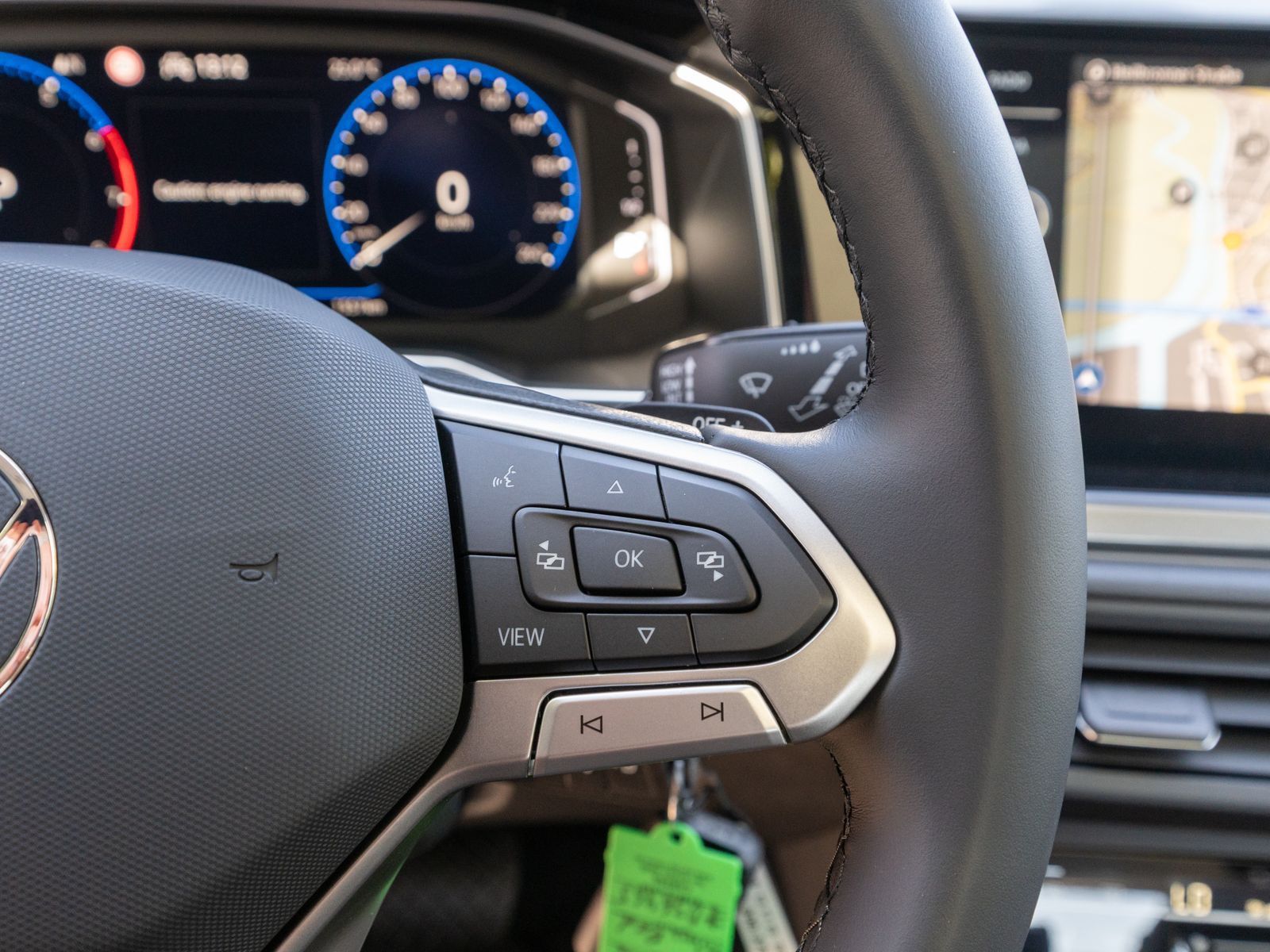 Fahrzeugabbildung Volkswagen Taigo Style 1.5 TSI DSG LED Navi PDC SHZ PANO