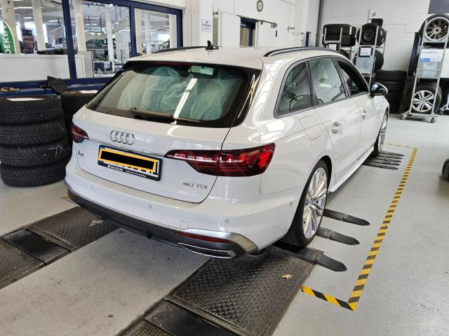 Fahrzeugabbildung Audi A4 Avant S line 40TDI NAVI MATRIX ACC B&O RFK VC
