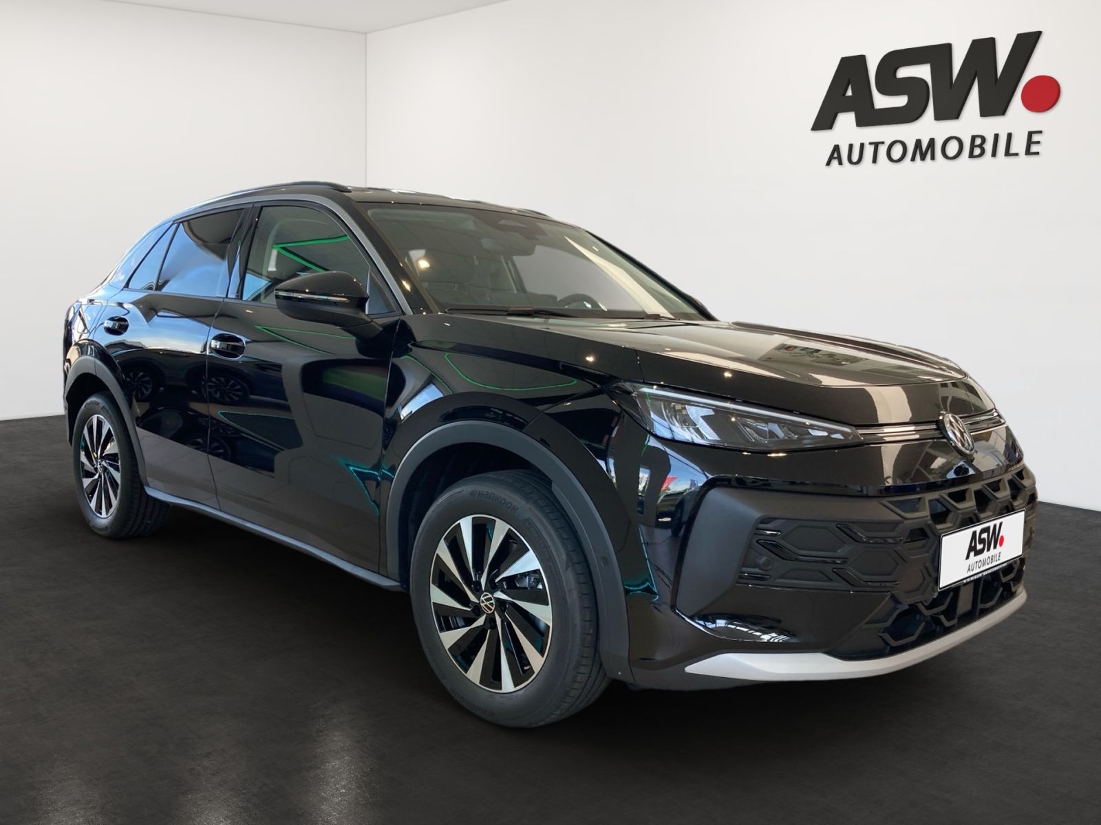 Fahrzeugabbildung Volkswagen T-Roc ENERGY 1.5 l eTSI 150 PS DSG Navi AHK