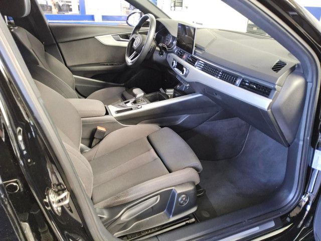 Fahrzeugabbildung Audi A4 Avant advanced 40TDI Stronic Navi SHZ RFK AHK