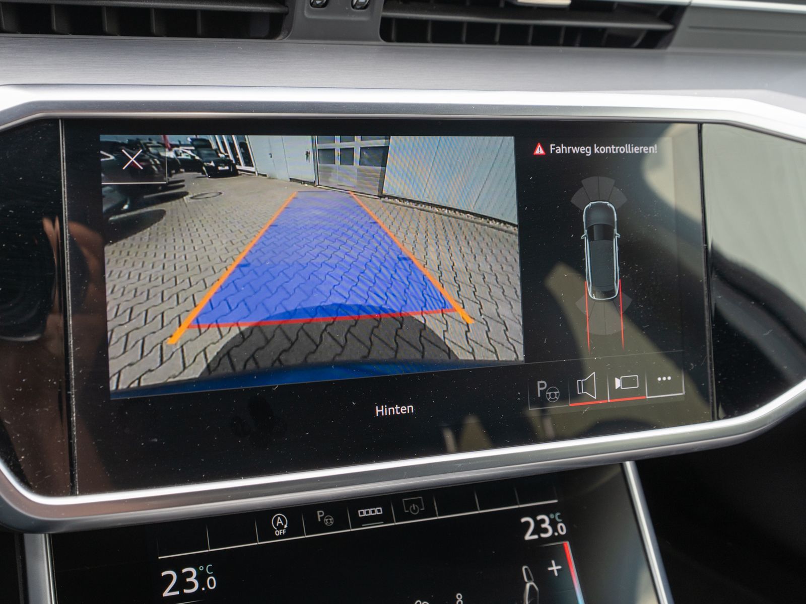 Fahrzeugabbildung Audi A6 Avant S line 50TDI quattro tiptronic PANO AHK
