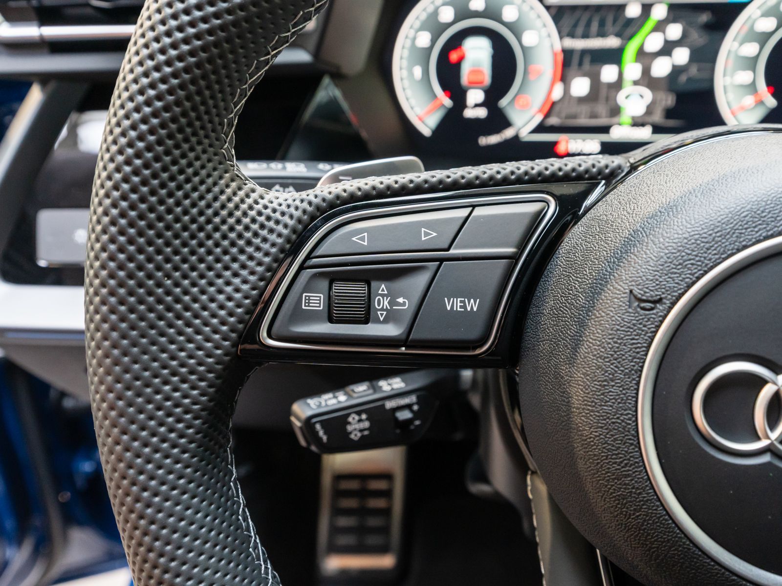 Fahrzeugabbildung Audi A3 Sportback Sline TFSI Stronic AHK SONOS MATRIX