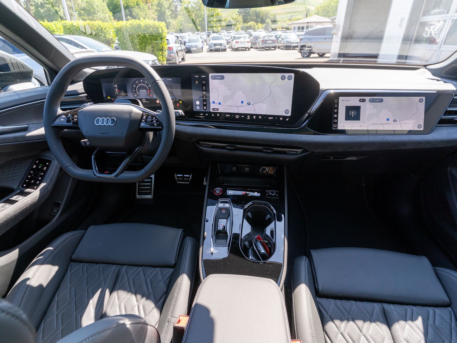Fahrzeugabbildung Audi S5 Avant TFSI Stronic HUD B&O 360° PANO AHK