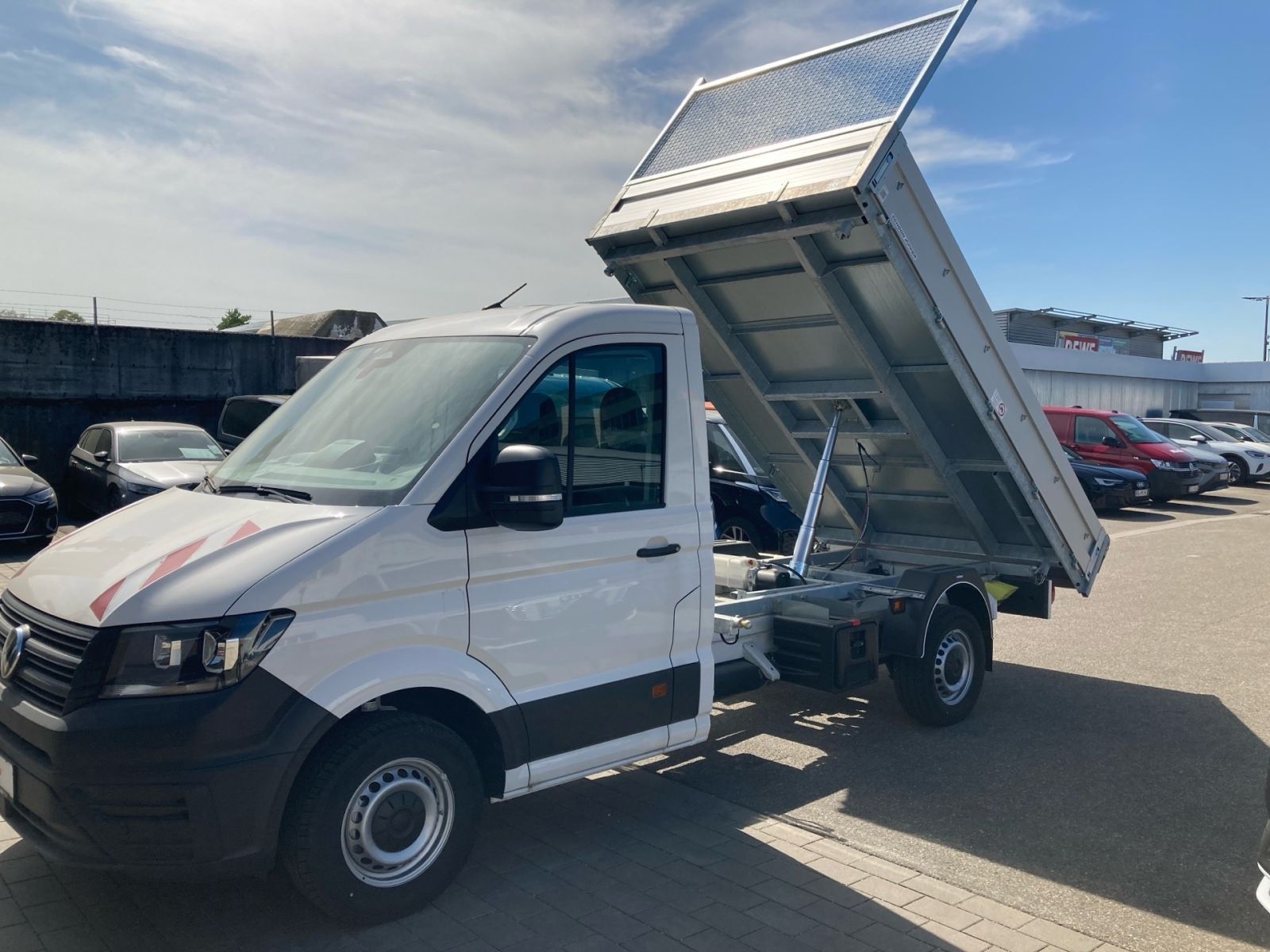 Fahrzeugabbildung Volkswagen Crafter 35 Dreiseitenkipper 2.0TDI 4MOTION