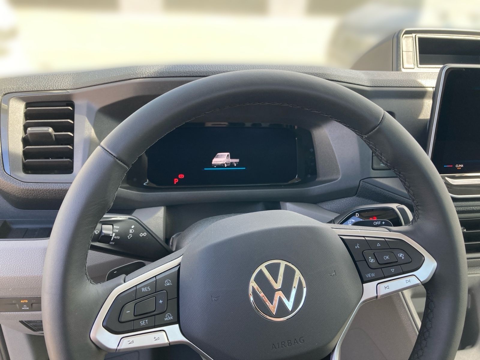 Fahrzeugabbildung Volkswagen Crafter 35 Dreiseitenkipper 2.0TDI 4MOTION