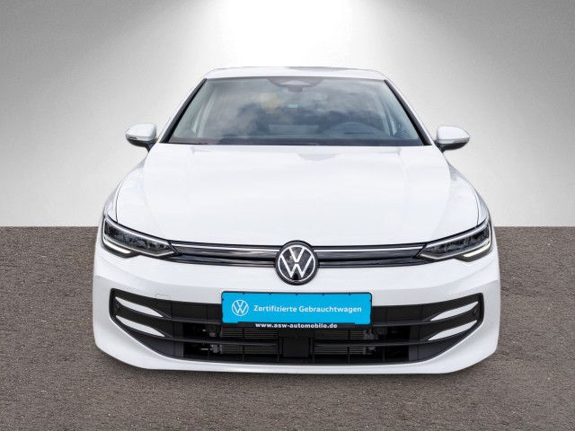 Fahrzeugabbildung Volkswagen Golf Life 1.5 TSI LED Navi RFK SHZ HUD Stdhzg