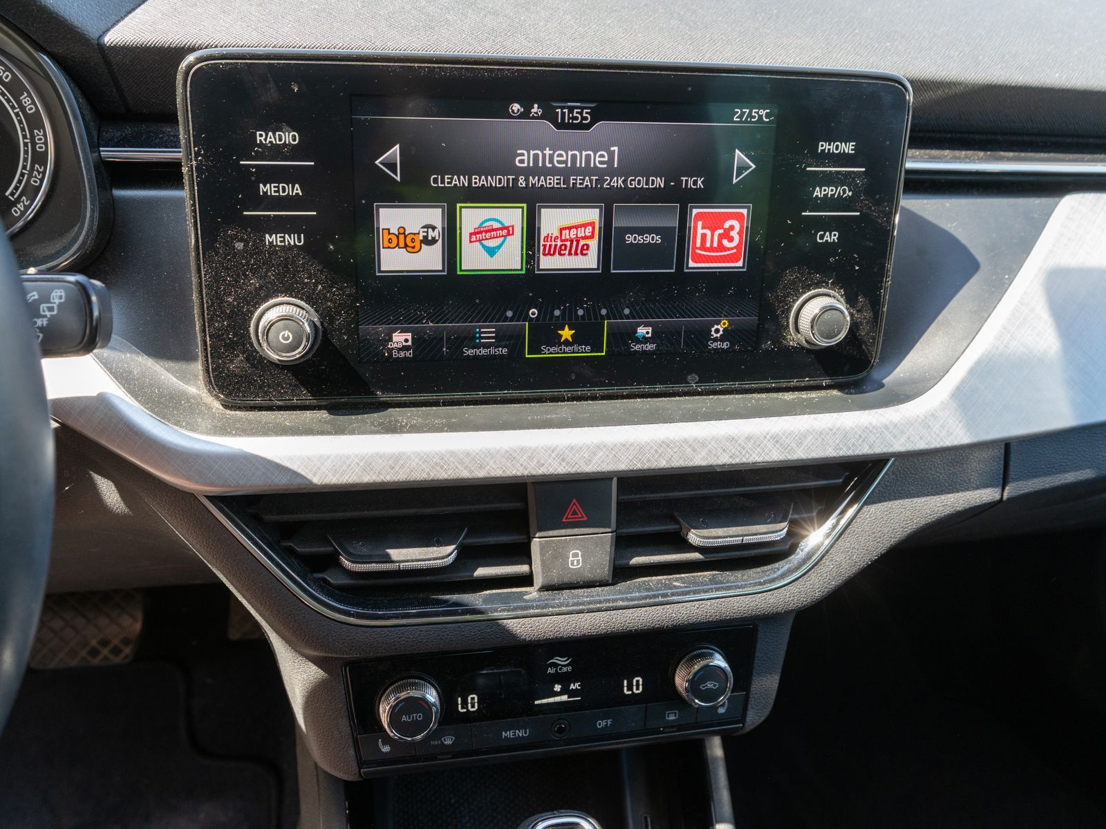 Fahrzeugabbildung SKODA Scala Tour 1.0TSI DSG LED RFK PDC GRA SmartLink