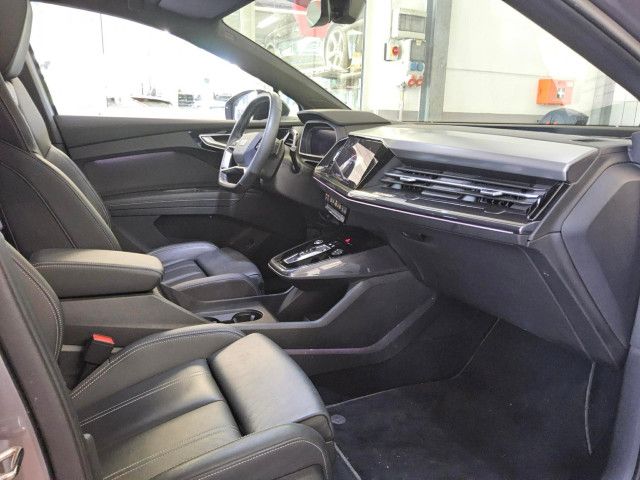 Fahrzeugabbildung Audi Q4 S Line 45e-tron quattr LED NAVI PANO AHK WÄPU