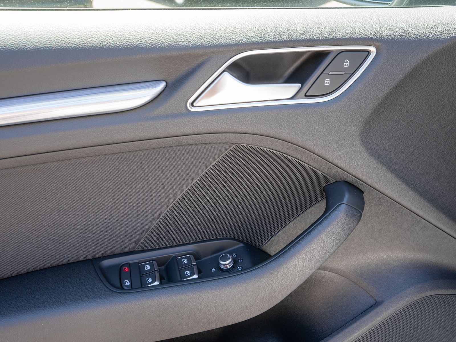 Fahrzeugabbildung Audi A3 Sportback sport 35TFSI Xenon Navi PDC GRA SHZ