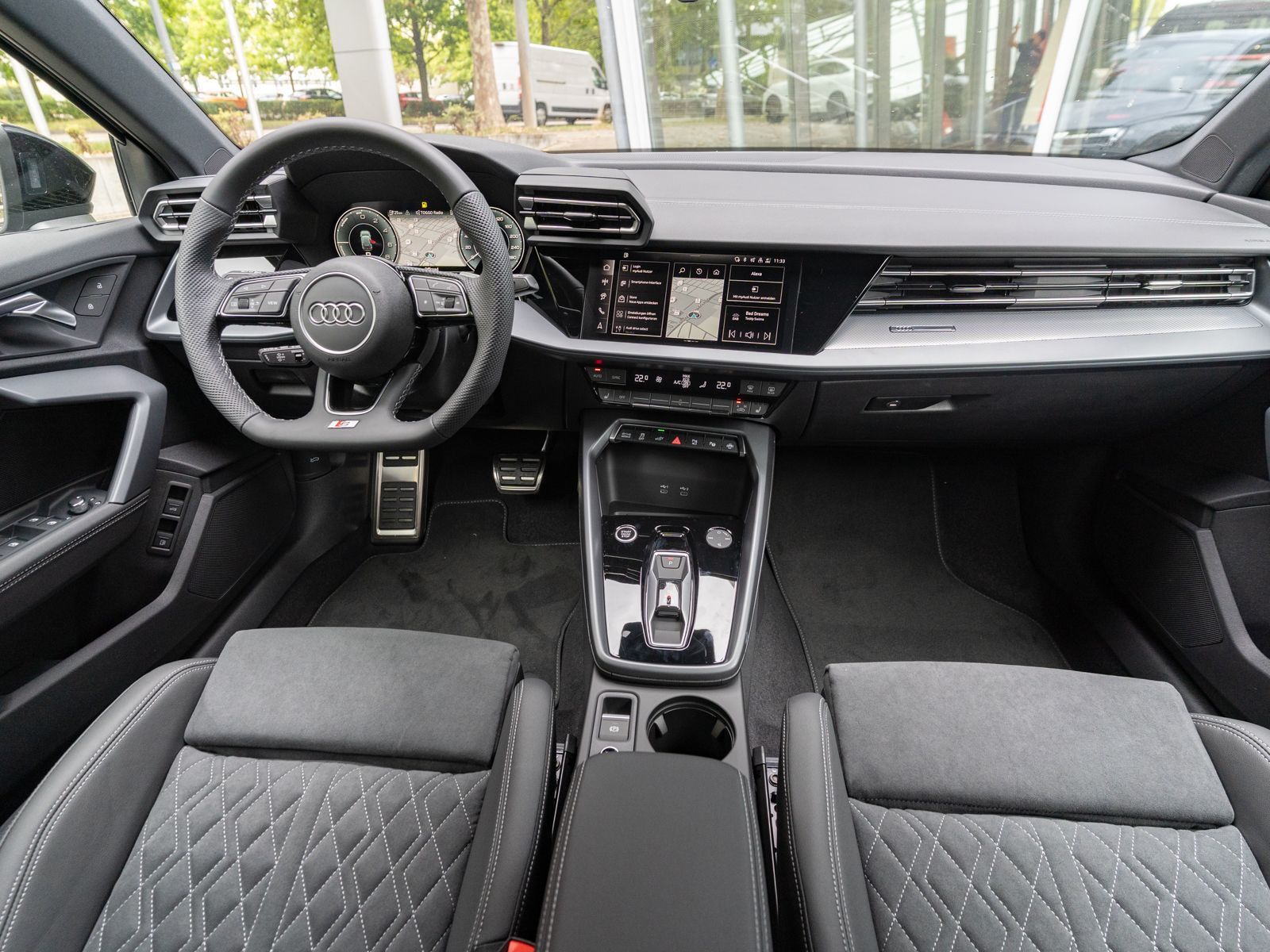 Fahrzeugabbildung Audi A3 Sportback Sline TFSI e Stronic RFK ACC MATRIX