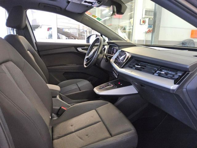 Fahrzeugabbildung Audi Q4 40 e-tron LED NAVI RFK SHZ PANO WÄPU VC
