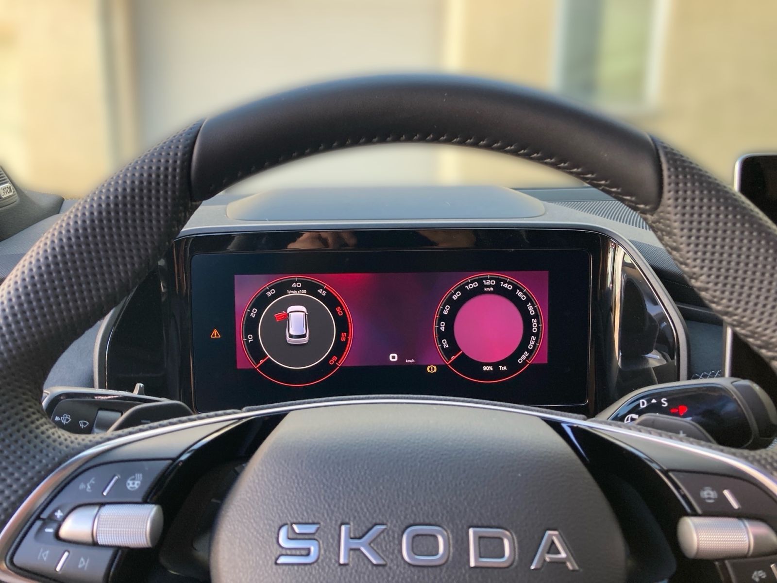 Fahrzeugabbildung SKODA Kodiaq Sportline 2,0 TDI 193PS DSG 4x4 360° AHK