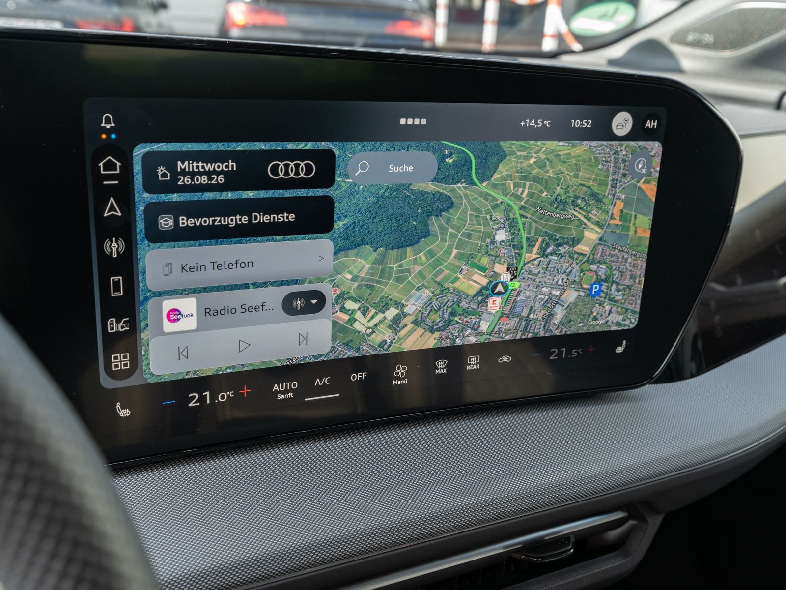 Fahrzeugabbildung Audi Q4 SUV e-tron quattro S line Head-Up Display AHK