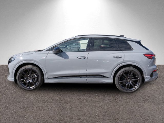 Fahrzeugabbildung Audi Q4 SUV e-tron quattro S line Head-Up Display AHK