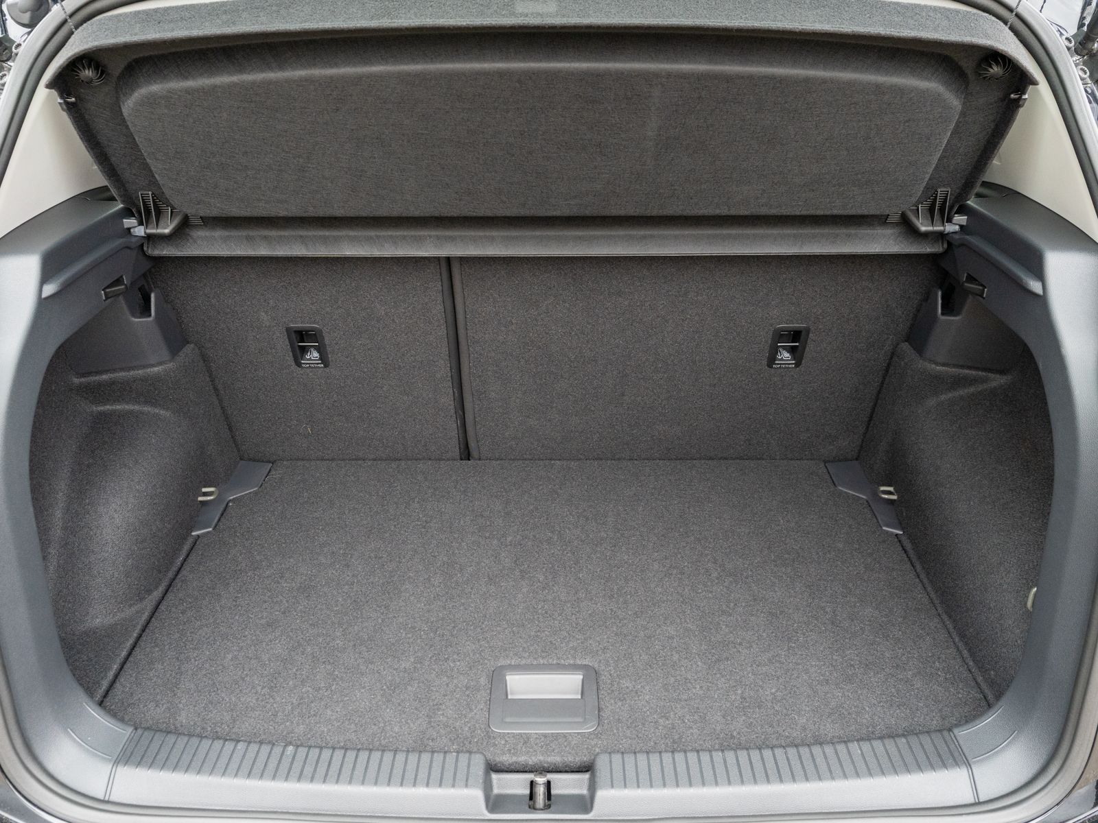 Fahrzeugabbildung Volkswagen T-Cross Life 1.0 TSI DSG Navi LED ACC PDC RFK