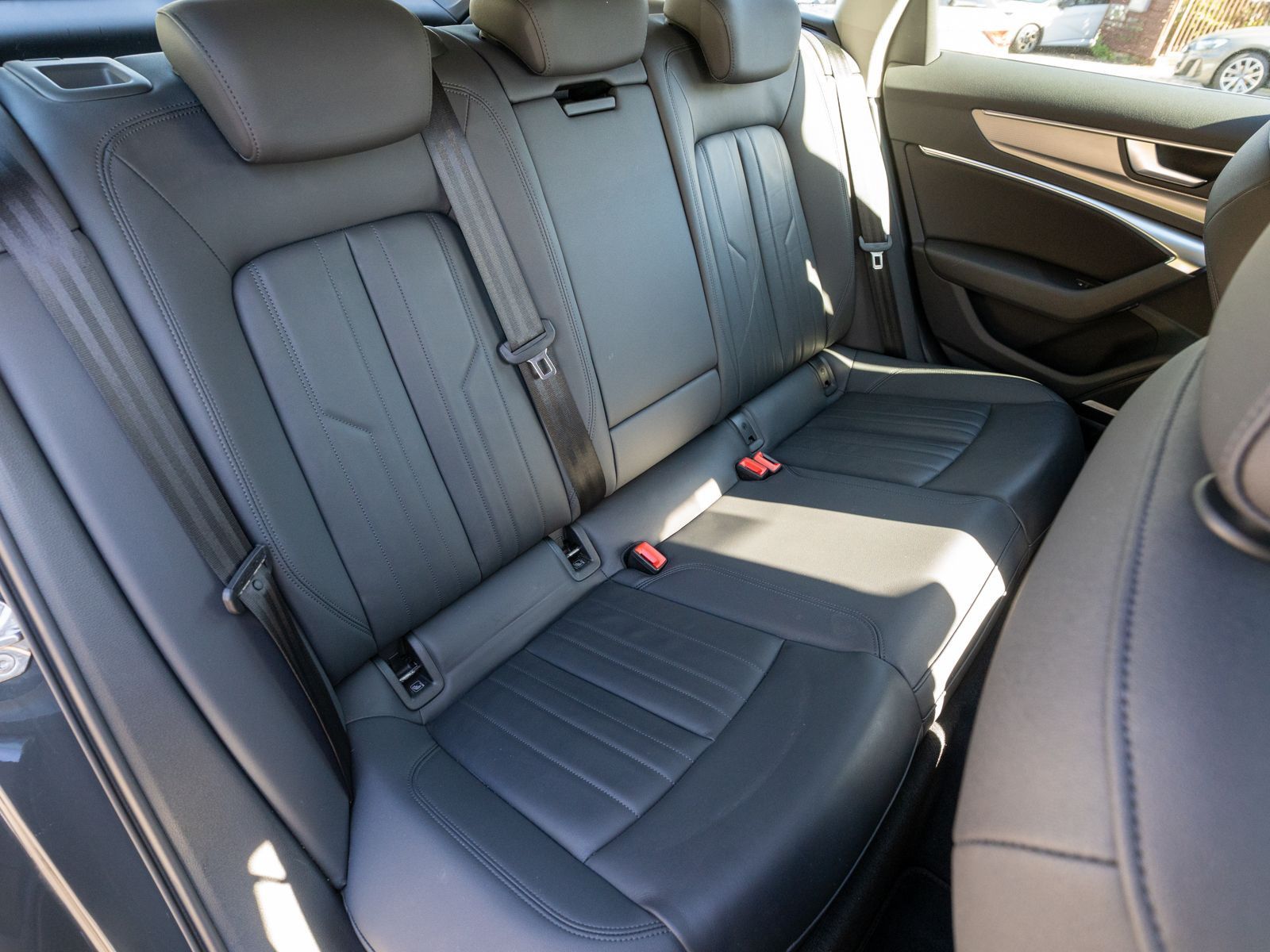 Fahrzeugabbildung Audi A6 allroad quattro 50TDI tiptronic LEDER B&O AHK