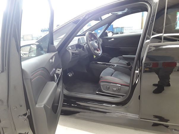 Fahrzeugabbildung Volkswagen ID.3 GTX electric LED Navi HUD PANO AHK WÄPU H&K