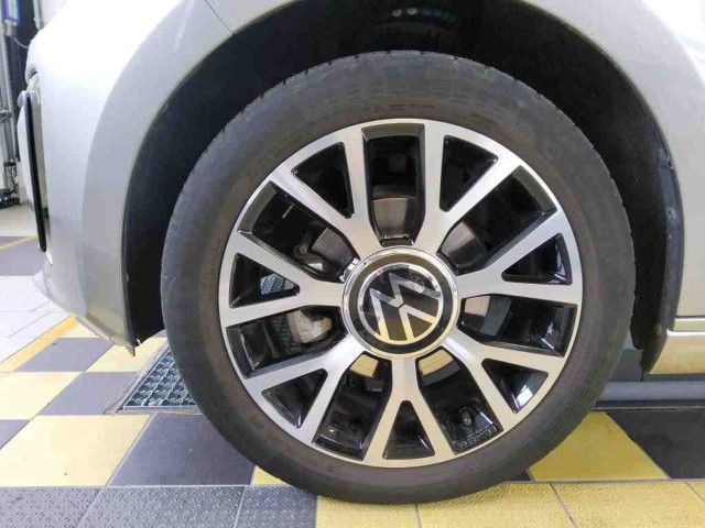 Fahrzeugabbildung Volkswagen e-up! move up! Edition RFK KLIMA PDC GRA SHZ CCS