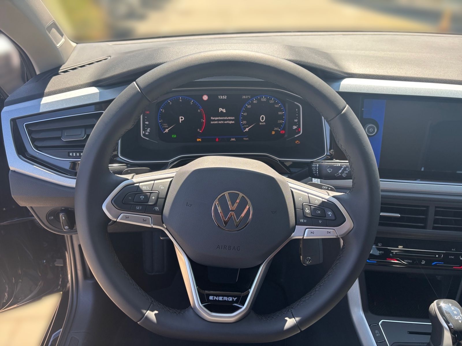 Fahrzeugabbildung Volkswagen Polo ENERGY 1.0 TSI DSG Rückfahr-K. Digit.-Cockp