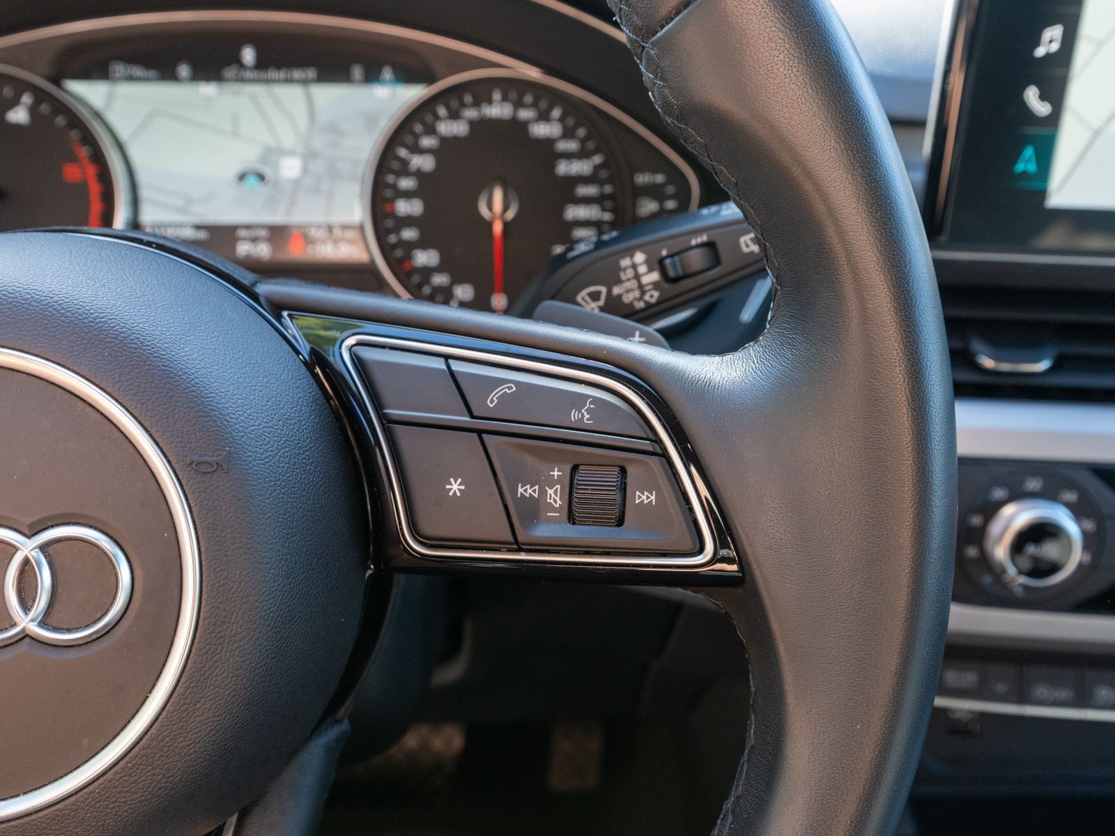 Fahrzeugabbildung Audi A4 allroad quattr 40TDI Stroni LED Navi SHZ RFK