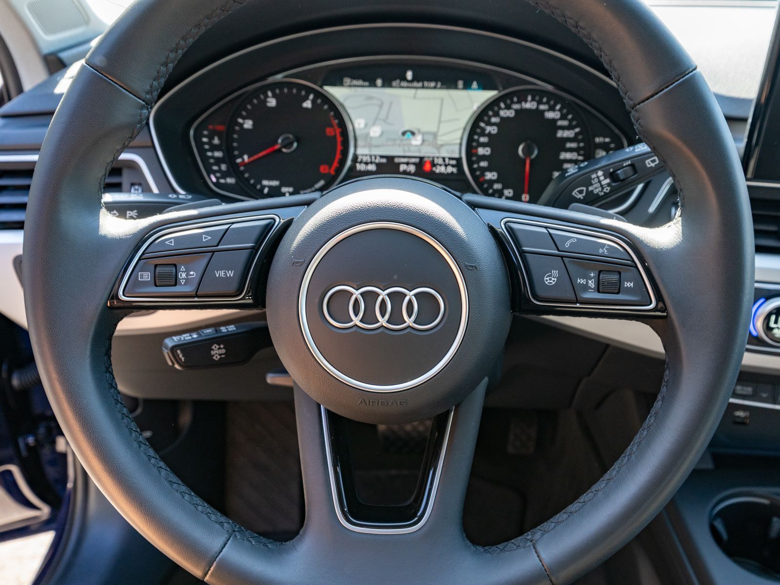 Fahrzeugabbildung Audi A4 Avant advanced 40TDI quattro NAVI LED B&O AHK