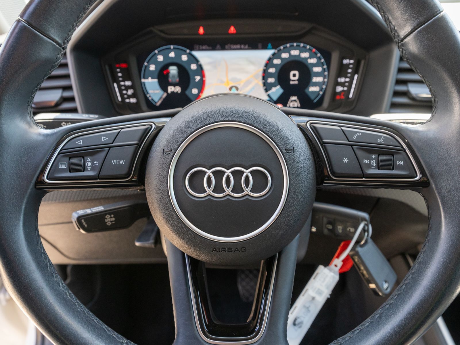 Fahrzeugabbildung Audi A1 Sportback 25TFSI S tronic NAVI LED PDC SHZ VC